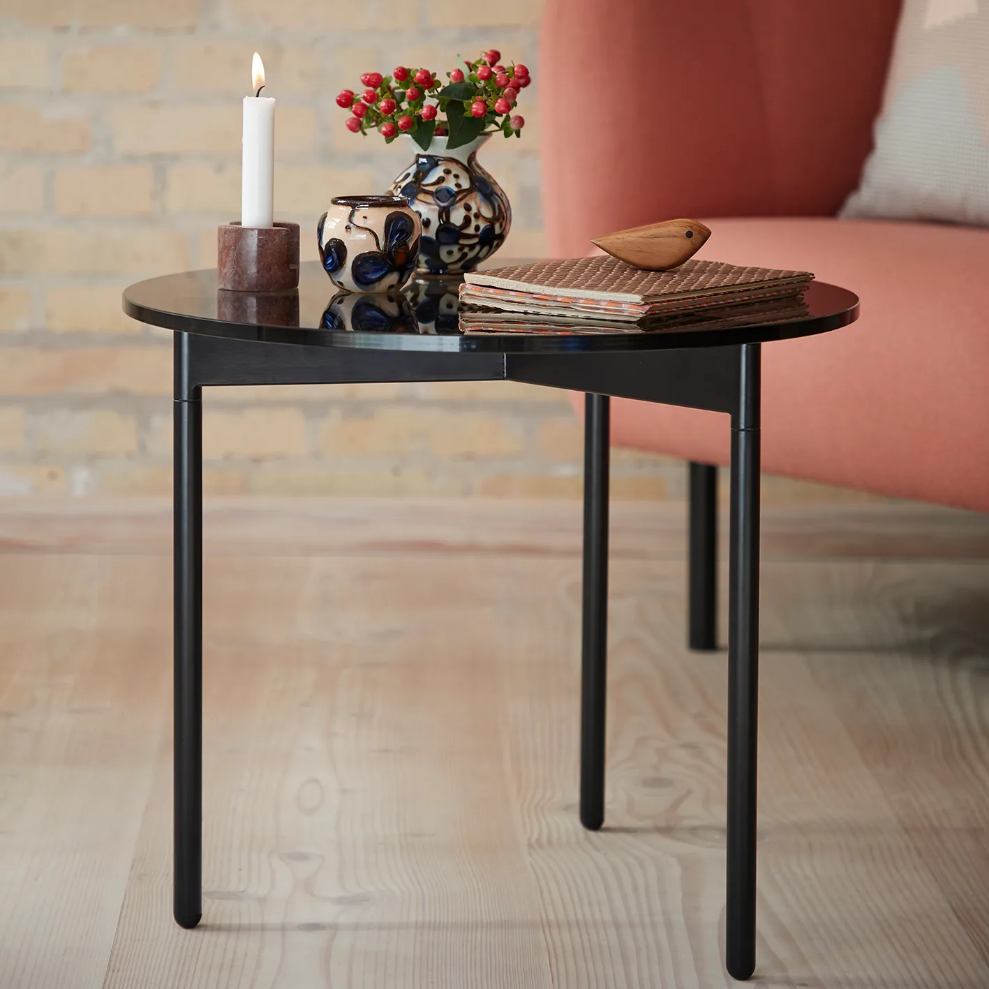 From Above Couchtisch Ø52cm schwarzes Gestell, Grau Warm Nordic