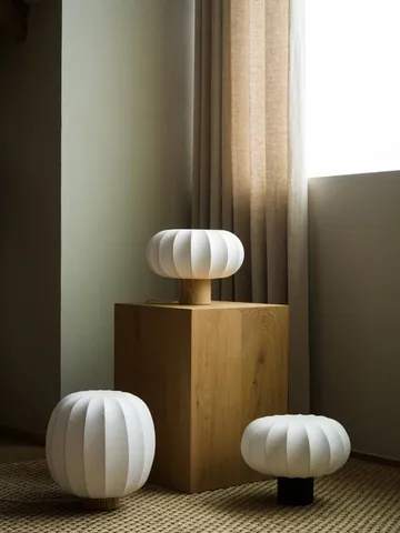 Lunari Tischlampe - White-Dunkle Esche, Ø32x24 cm - Watt & Veke