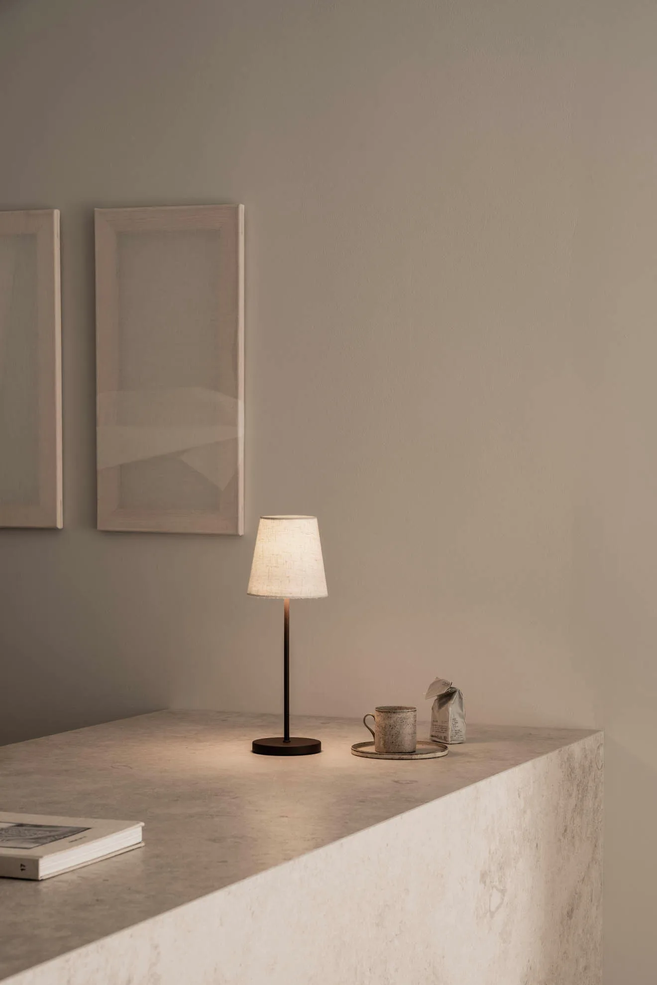 Tyra table tragbare Tischleuchte Ø14 cm, Coffee Watt & Veke