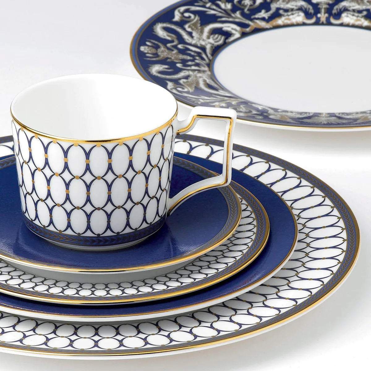 Renaissance Gold Teller blau kant
