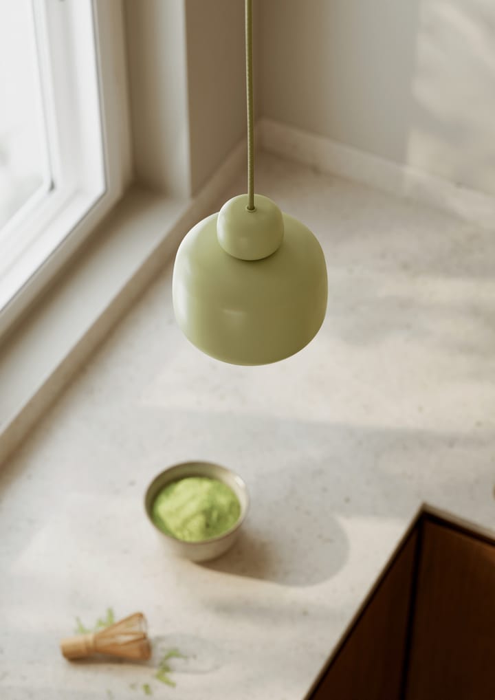 Stone Pendelleuchte small, Matcha green Woud