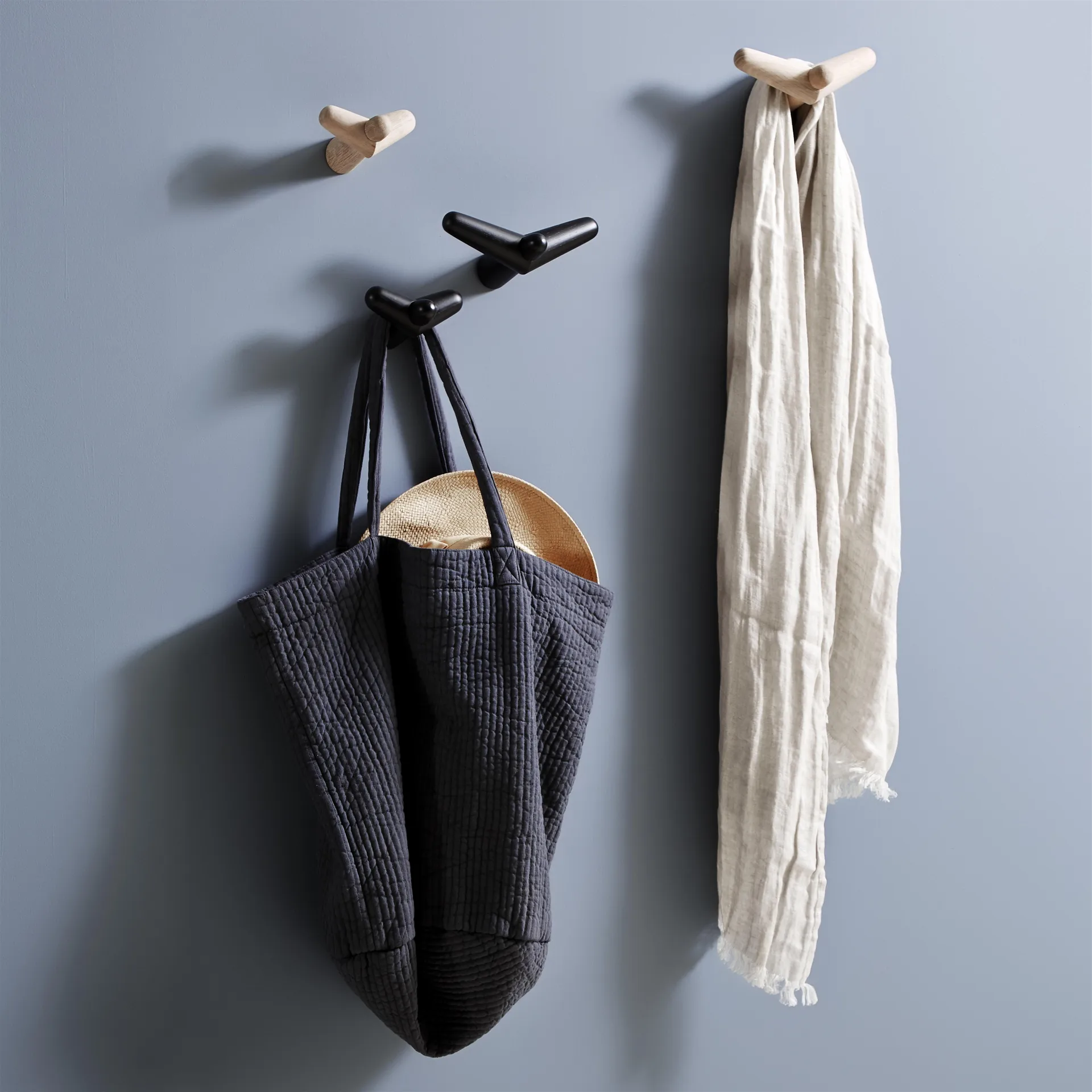 Tail wing Haken klein, Birke schwarz lackiert Woud