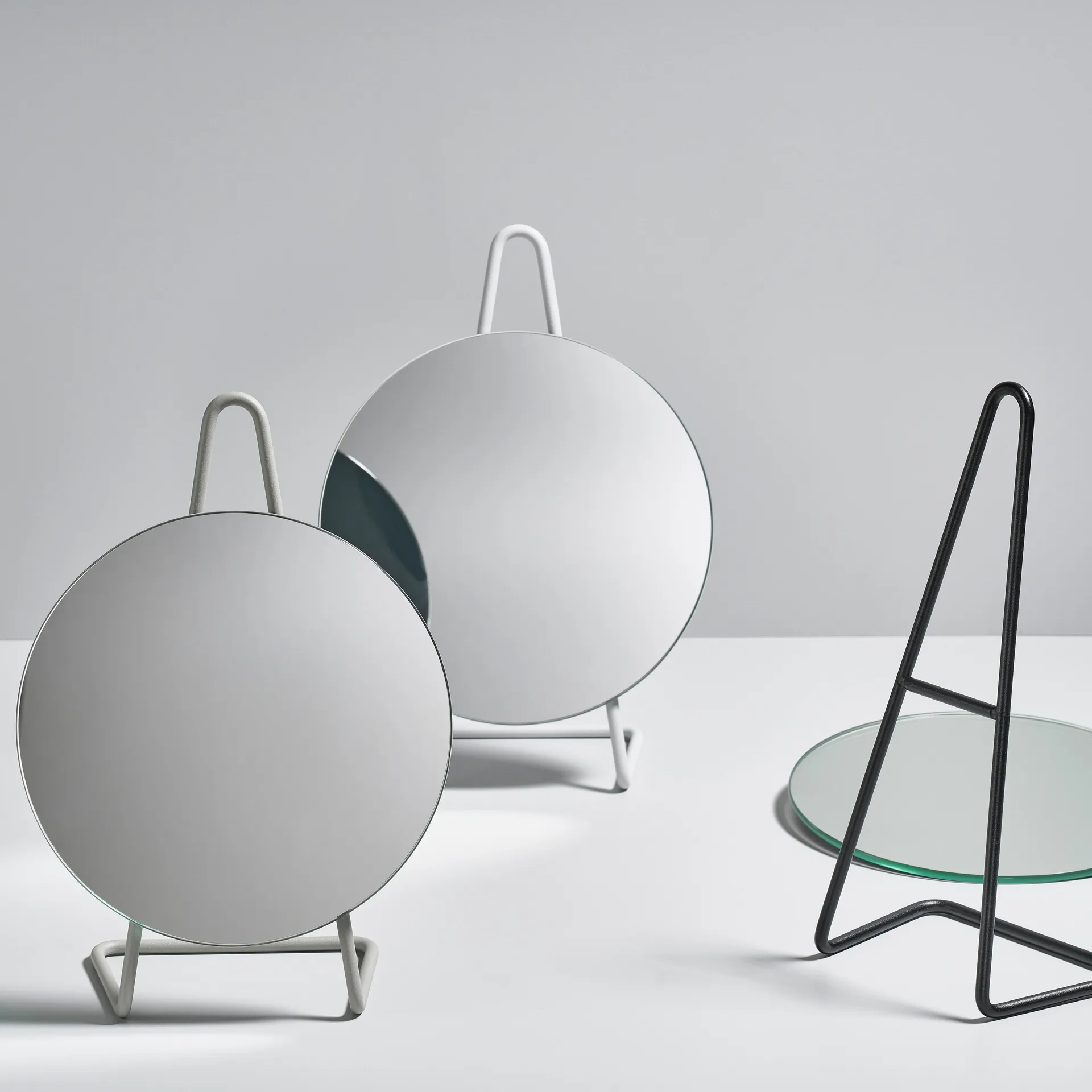 A-Mirror Tischspiegel, Schwarz Zone Denmark