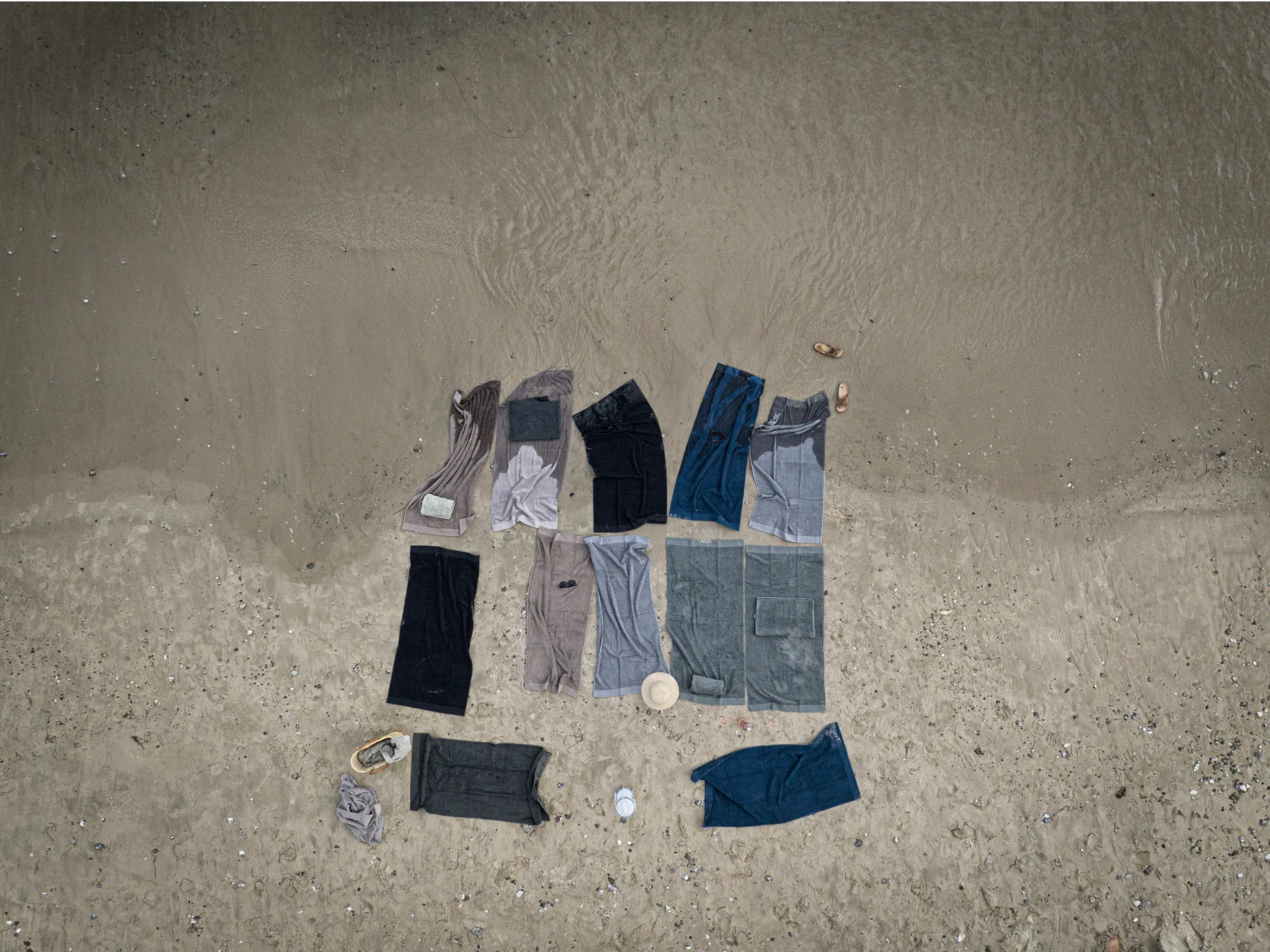 Classic Badehandtuch 70 x 140cm, Olive green Zone Denmark