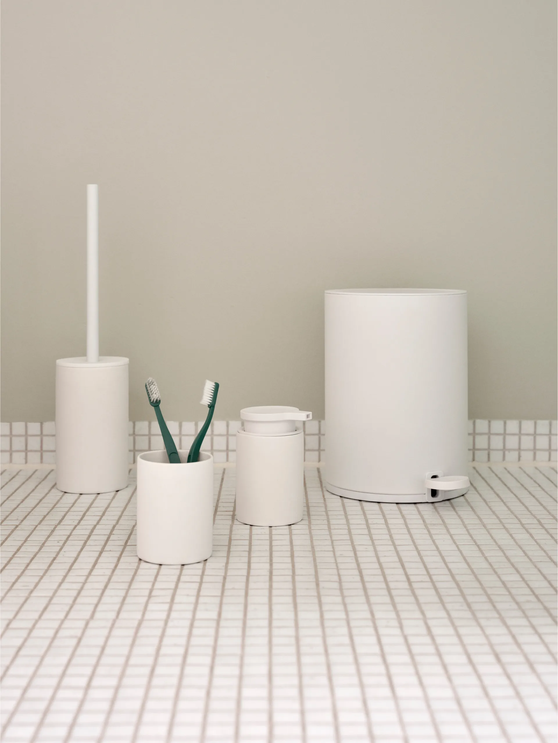 Karma Zahnputzbecher, White Zone Denmark