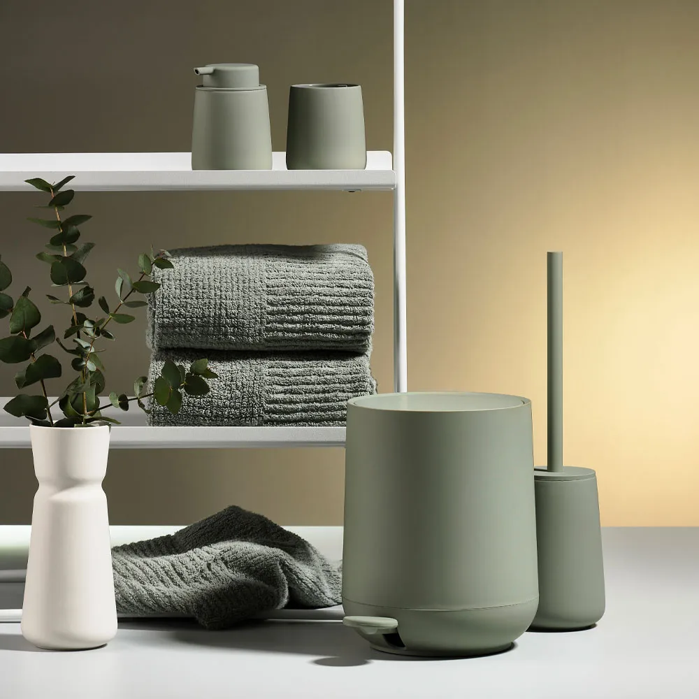 Nova One Toilettenbürste, Matcha green Zone Denmark