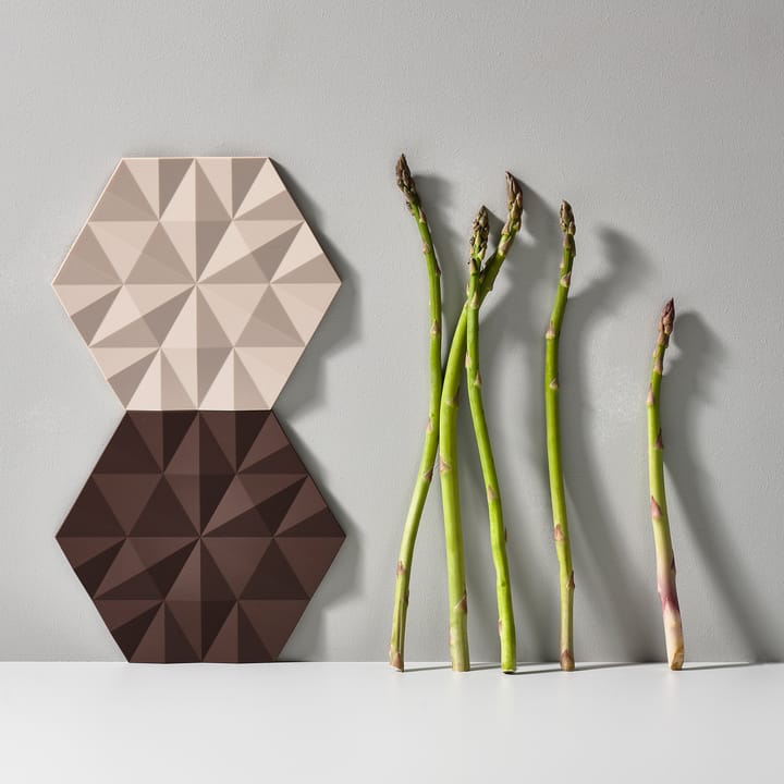Ori Facet Topfuntersetzer 14 x 16cm, Chocolate Zone Denmark