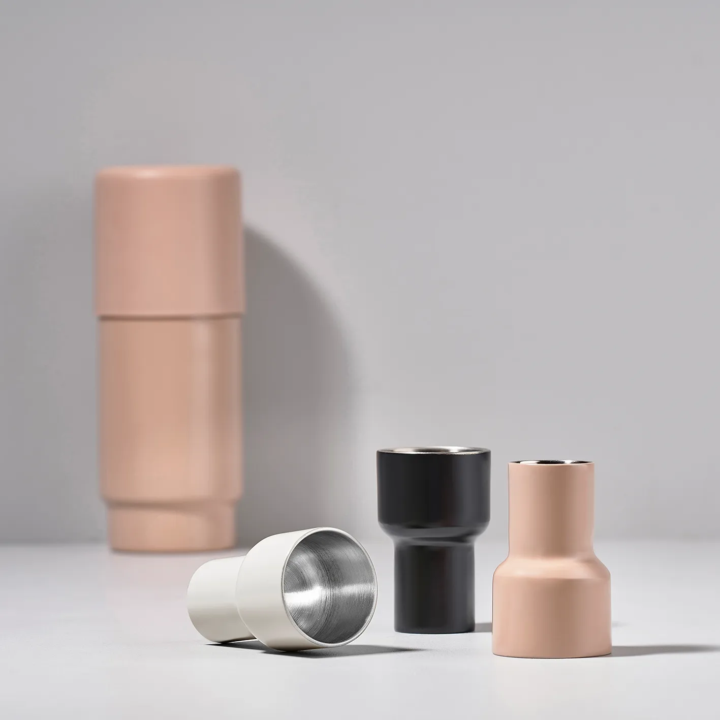 Rocks Shaker 3/6cl, Warm grey Zone Denmark