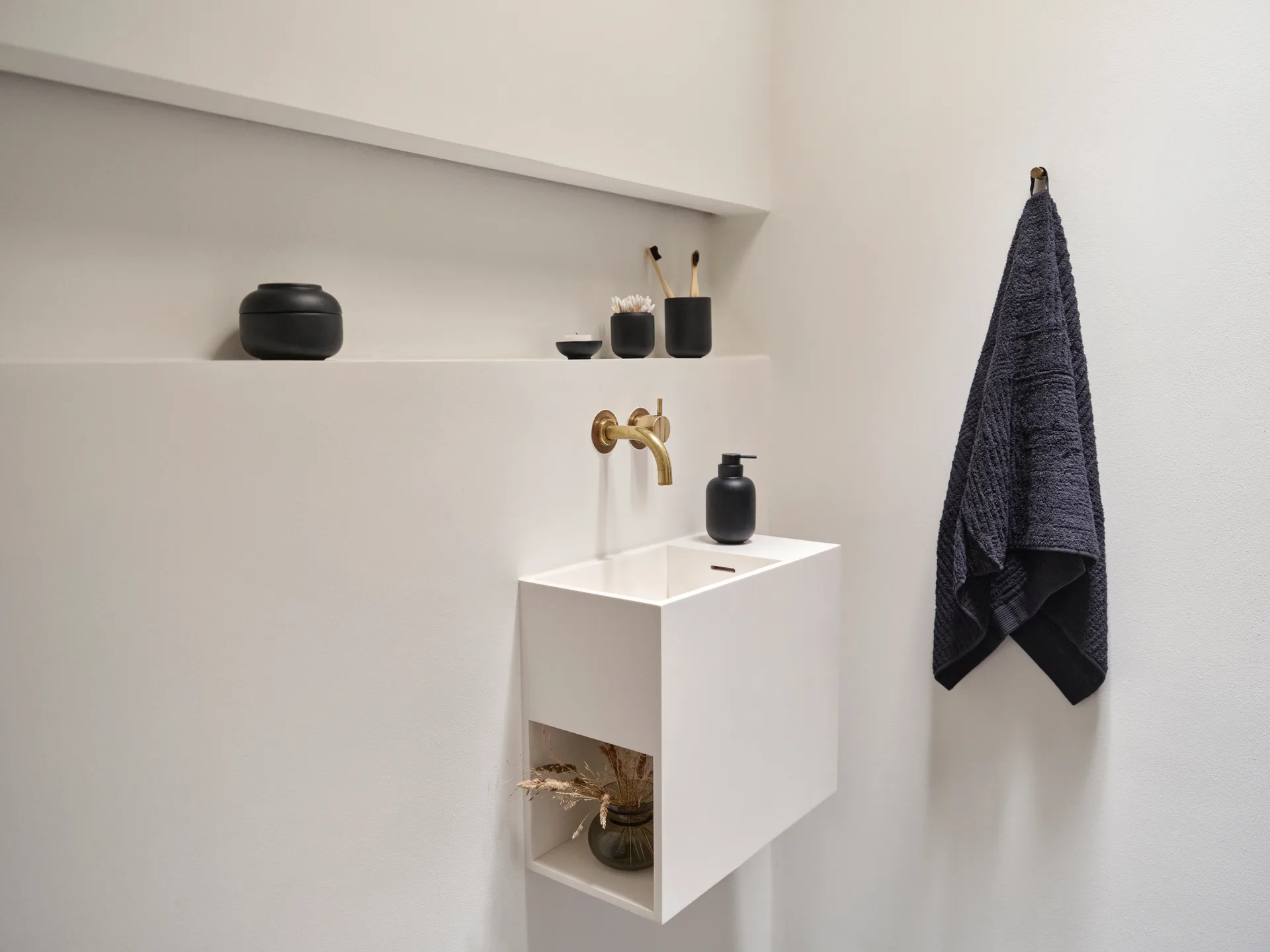 Sensu Vorratsglas mit Deckel Ø10,5x7,5 cm, Black Zone Denmark