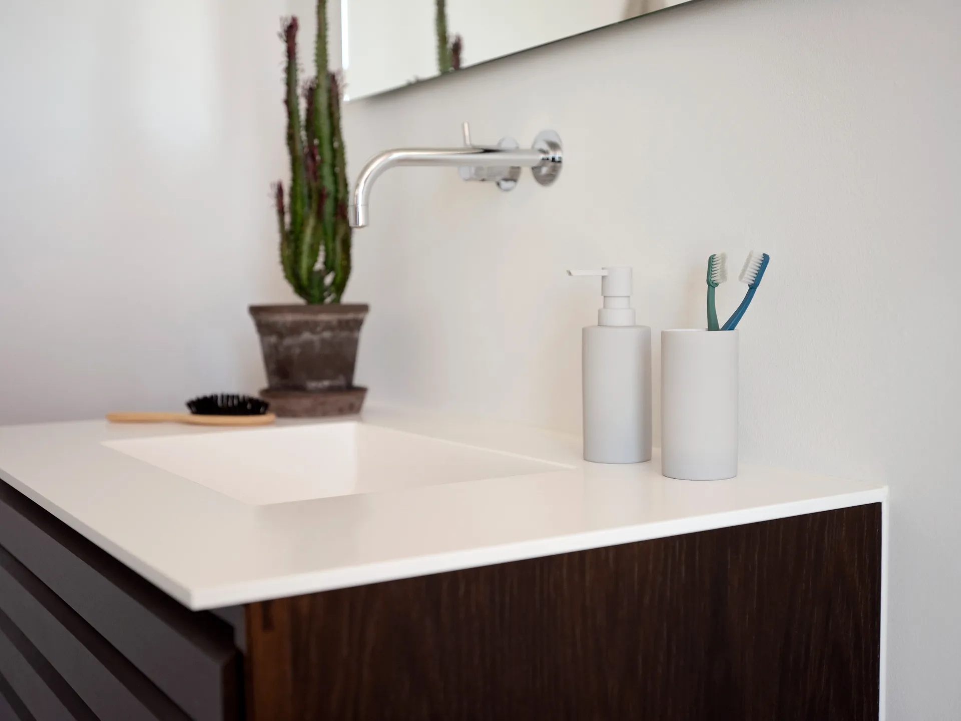 Solo Zahnputzbecher, Soft Grey Zone Denmark