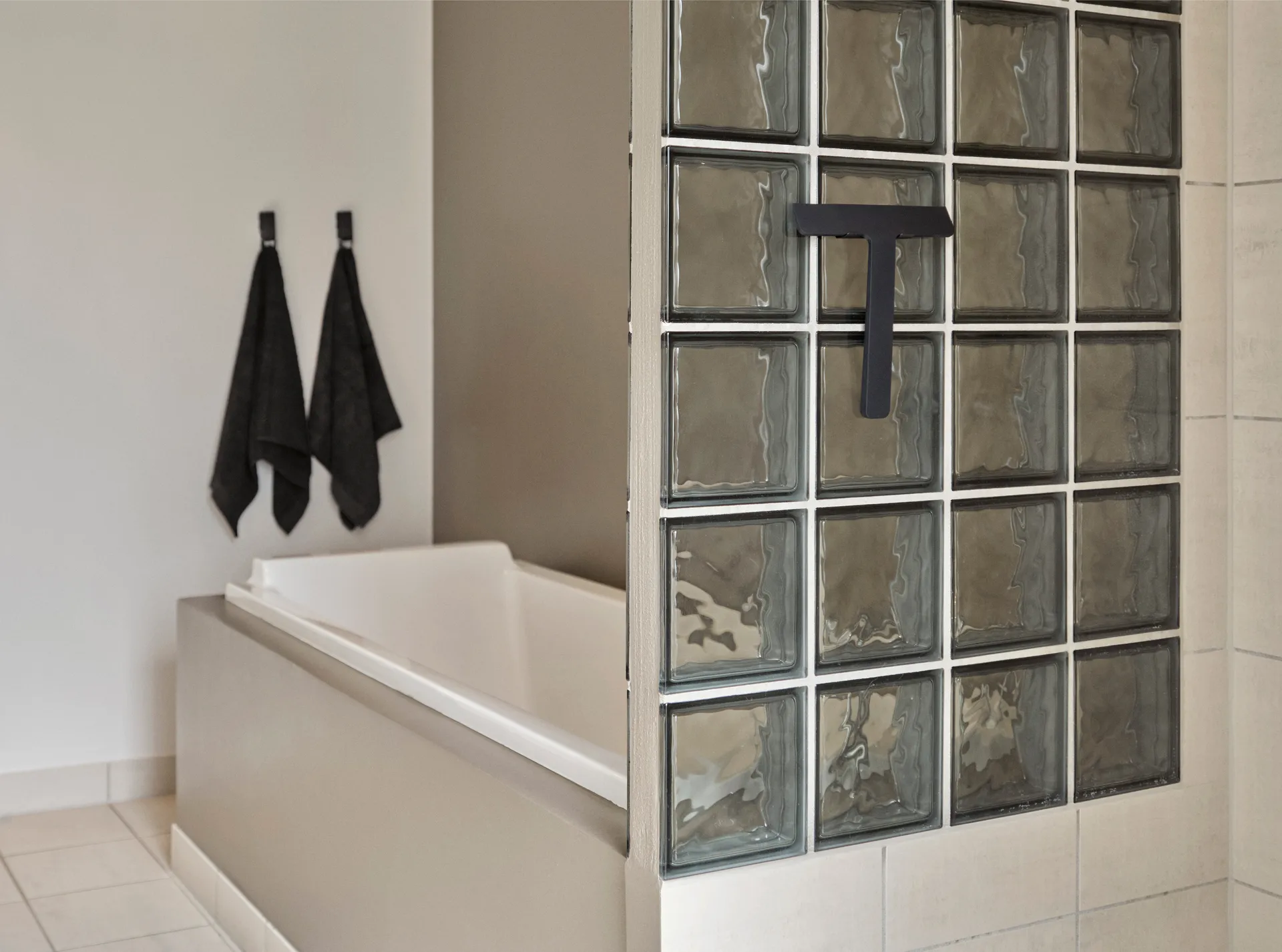 Ume Haken, Black Zone Denmark