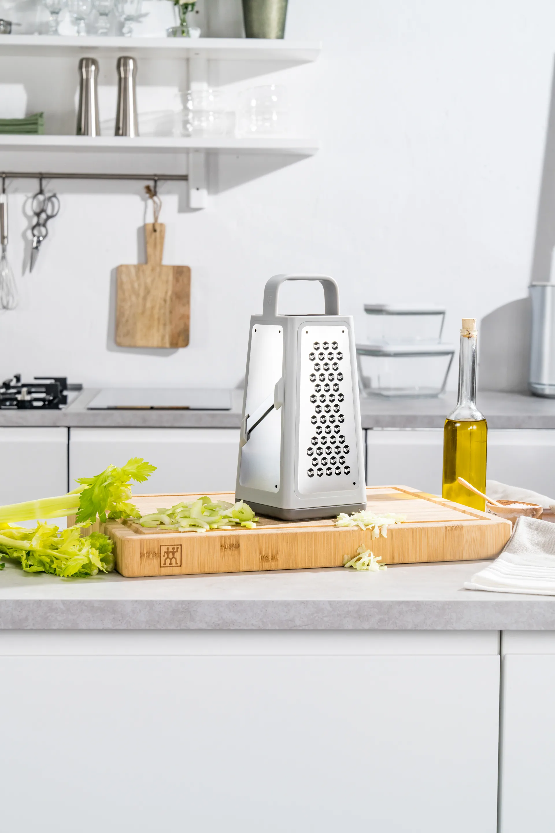 Z-cut torn Reibe, Grau Zwilling