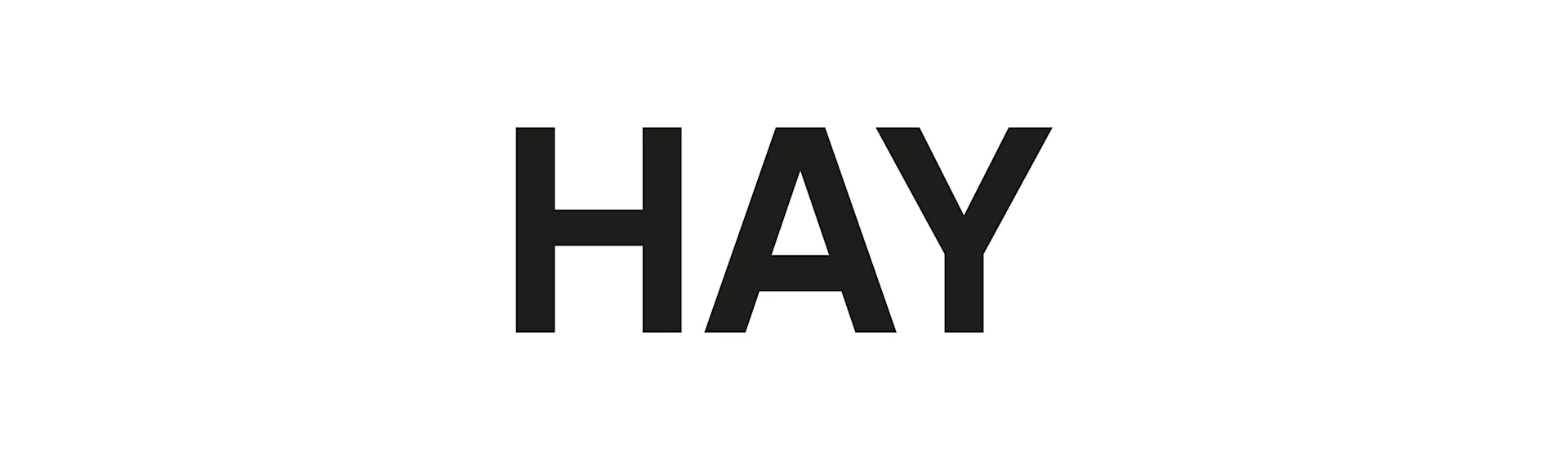 Schwarzes Wort "HAY" in fetter serifenloser Schrift auf weißem Hintergrund.