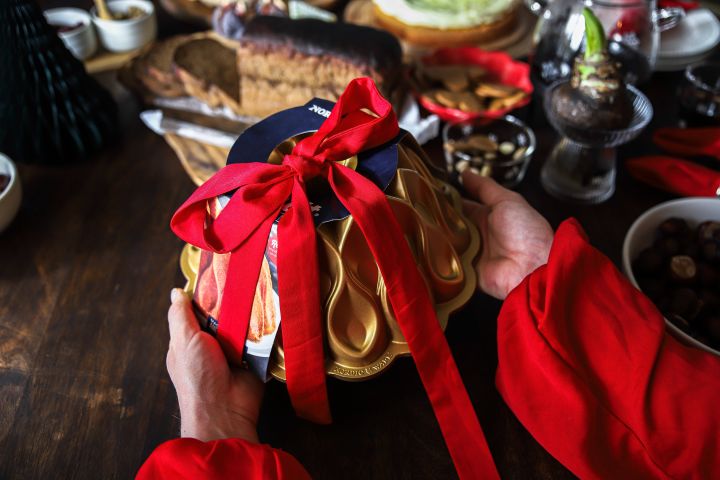 Geschenkideen für Weihnachten: Eine Kuchenform von Nordic Ware ist etwas ganz Besonderes und das perfekte Geschenk für Hobby-Bäcker.