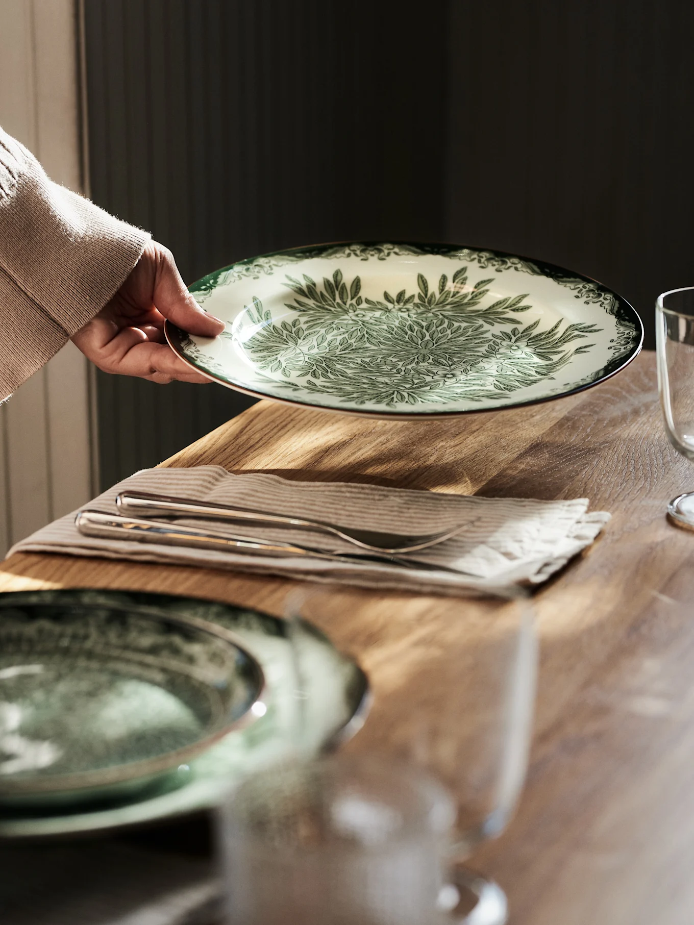 Skandinavisches Geschirr, nordisch →