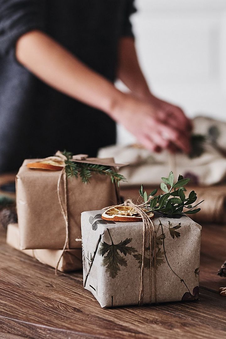 Weihnachtstipps von Ernst Kirchsteiger - Pakete kreativ verpacken.