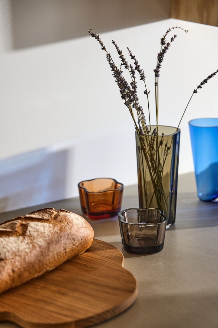 Hier sehen Sie die neuen Vase der Alvar Aalto-Kollektion, welche nur für kurze Zeit erhältlich ist.