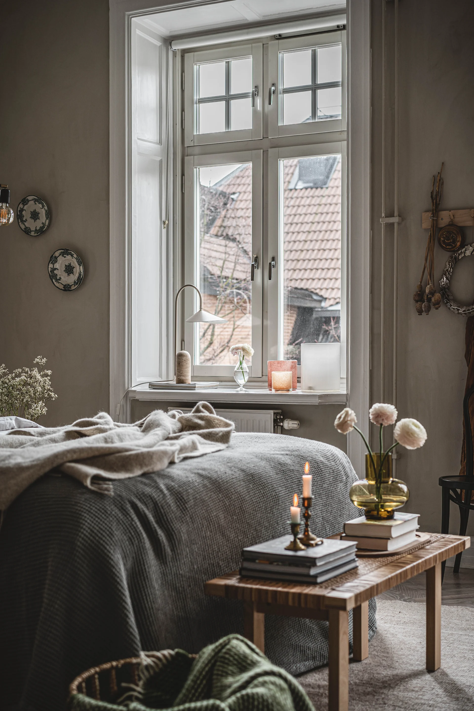 Verwenden Sie neutrale Farbtöne in Ihrem Schlafzimmer und Ihre Details werden umso mehr hervorstechen!