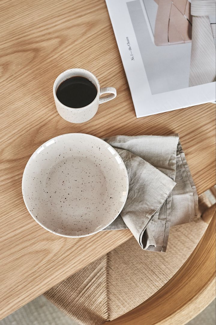 Porzellanserie Freckle, Scandi Living - das perfekte Porzellan für ein bisschen Japandi in der Küche.