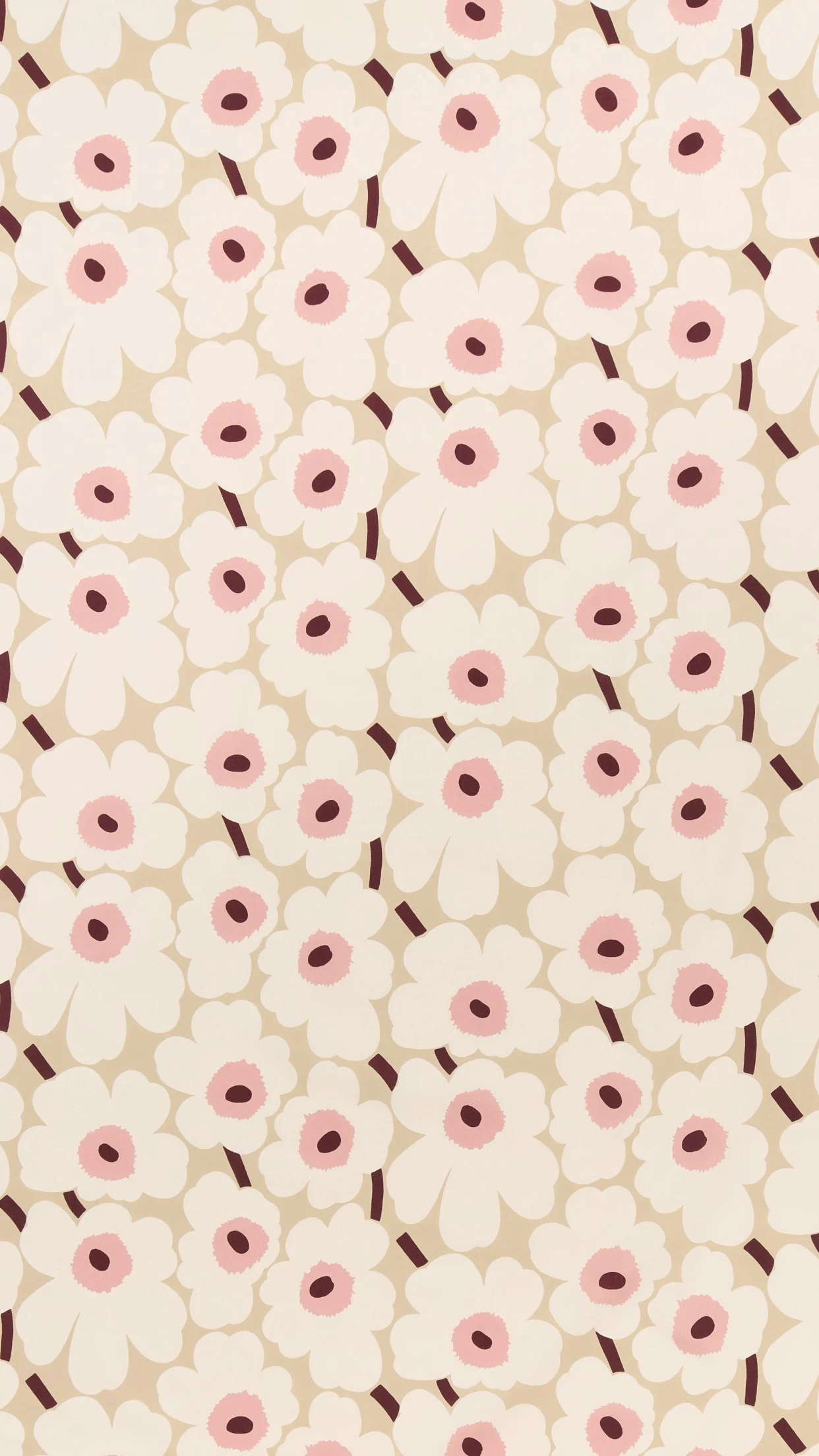 Blumenmuster mit weißen Blüten, rosa Zentren und dunkelbraunen Stielen auf beigem Hintergrund.