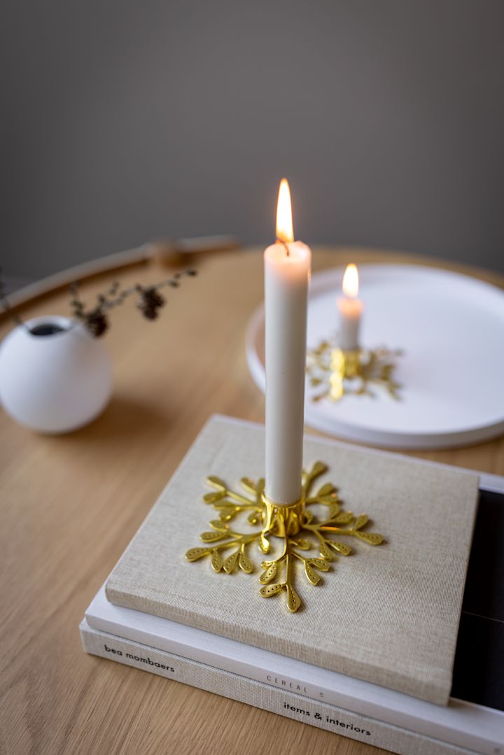Der Hilke Adventskerzenhalter ist eine traditionelle Ergänzung Ihrer Weihnachtsdekoration für 2024. 