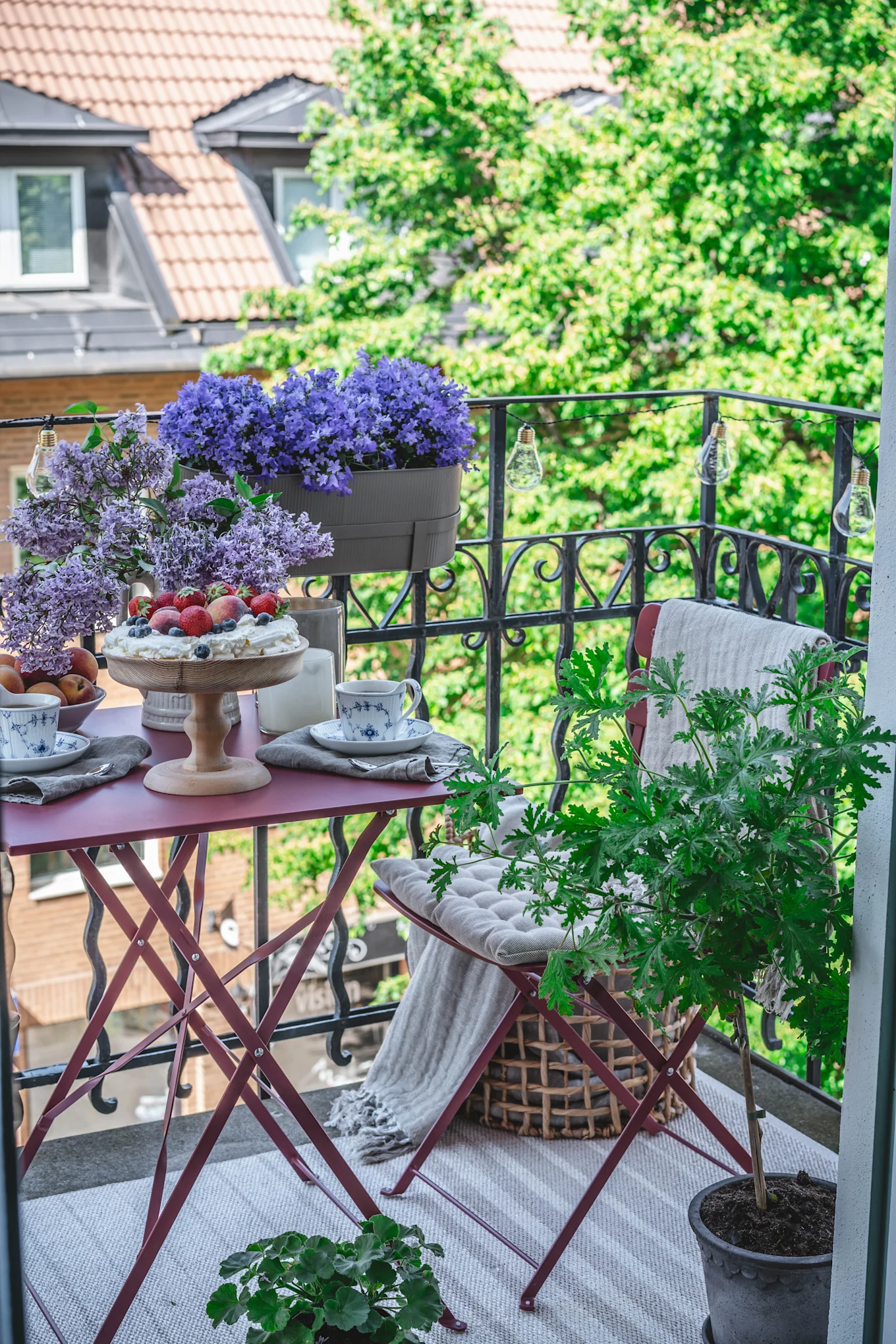 Einen kleinen Balkon dekorieren – 7 Tipps von Hannes