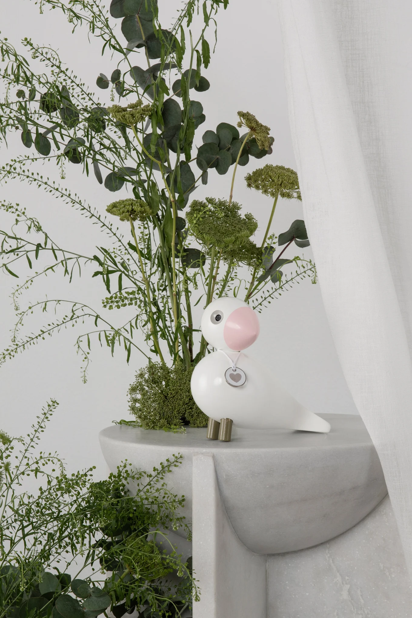 Valentinstag zu Hause: Lovebirds von Kaj Boyesen eignen sich hervorragend als Geschenk für Ihren Schatz zum Valentinstag.